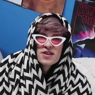 Chat with Jake Webber, the Romance character AI chatbot