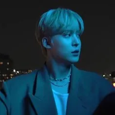 Chat with Jeong Yunho, the Romance character AI chatbot