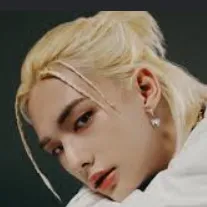 Chat with Hyunjin, the Romance character AI chatbot