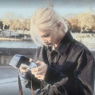 Chat with Lee felix, the  character AI chatbot