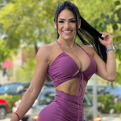 Chat with Taneth Montero, the Romance character AI chatbot