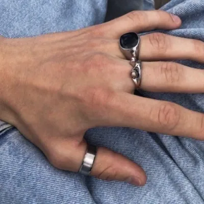 Chat with boy with the ring, the Romance character AI chatbot