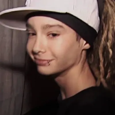 Chat with Tom kaulitz, the Celebrity character AI chatbot