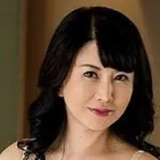 Chat with iliza, the  character AI chatbot