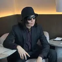 Chat with C!Quackity, the Game Characters character AI chatbot