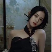 Chat with Kim Jisoo, the  character AI chatbot