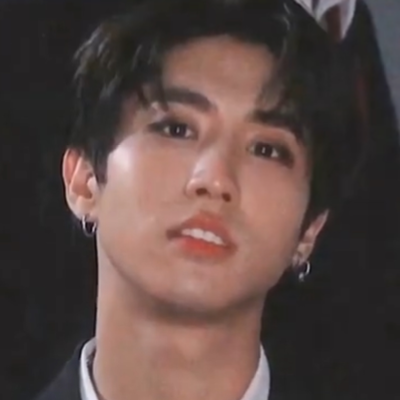 Chat with Han Jisung, the Celebrity character AI chatbot