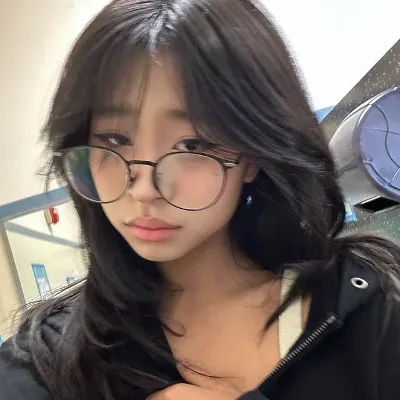 Chat with Amelia, the  character AI chatbot