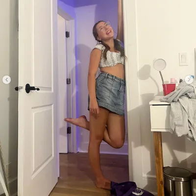 Chat with Grace Lott, the Romance character AI chatbot