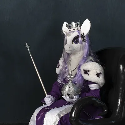 Chat with Princess Platinum, the Celebrity character AI chatbot