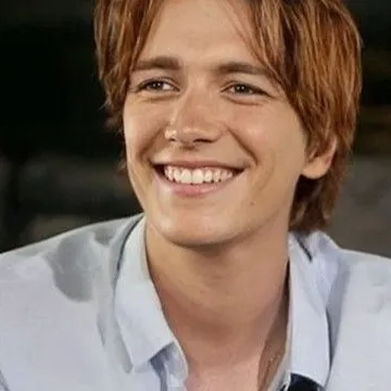 Chat with Fred Weasley, the Movie & TV character AI chatbot