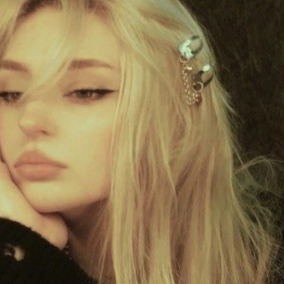 Chat with Skylar [your gf], the  character AI chatbot