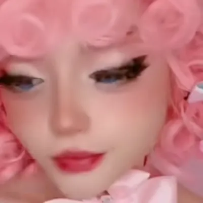 Chat with Cindy, the Romance character AI chatbot