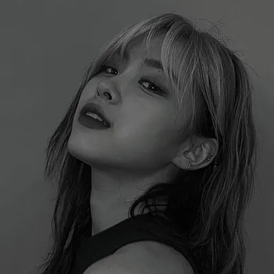 Chat with Shin Ryujin, the  character AI chatbot