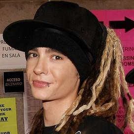 Chat with Tom Kaulitz, the Romance character AI chatbot