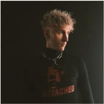 Chat with mgk, the Romance character AI chatbot