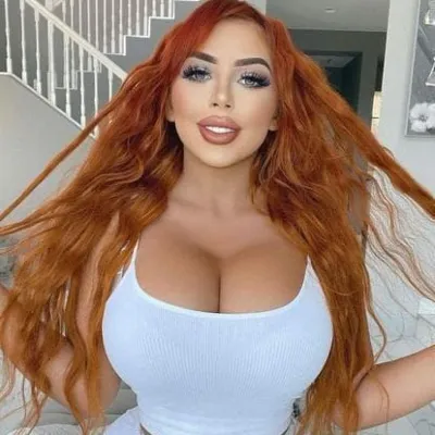 Chat with Amanda, the Romance character AI chatbot