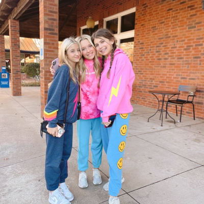 Chat with preppy sephora kids, the  character AI chatbot