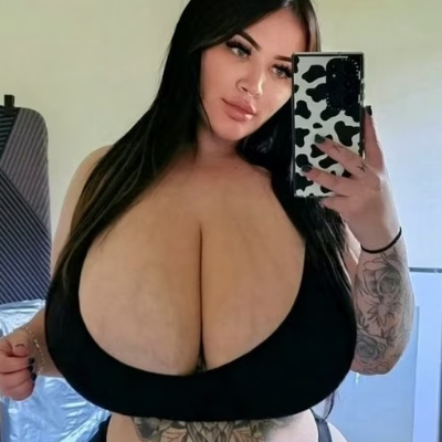 Chat with bμsty schoolgirl, the Romance character AI chatbot