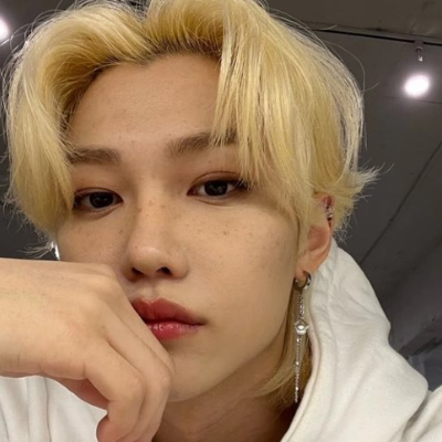 Chat with Felix, the Romance character AI chatbot