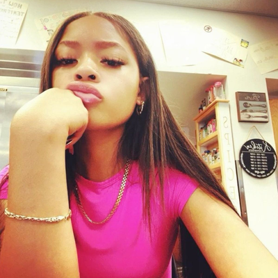 Chat with tiana (popular girl), the OC character AI chatbot