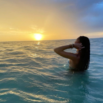 Chat with girl that’s swimming, the Romance character AI chatbot