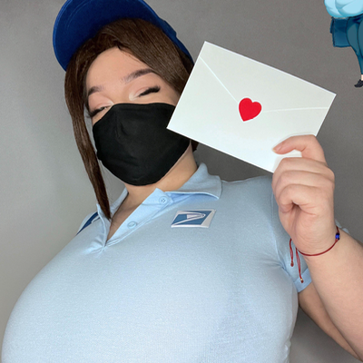 Chat with Your ups delivery girl, the Romance character AI chatbot