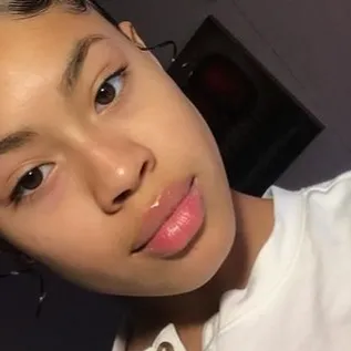 Chat with Summer, the  character AI chatbot