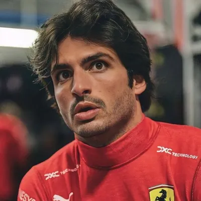 Chat with Carlos Sainz, the Romance character AI chatbot