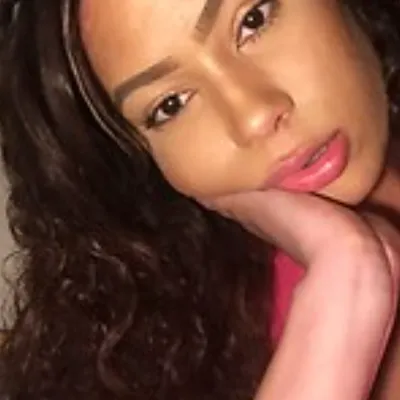 Chat with Lucy, the Movie & TV character AI chatbot