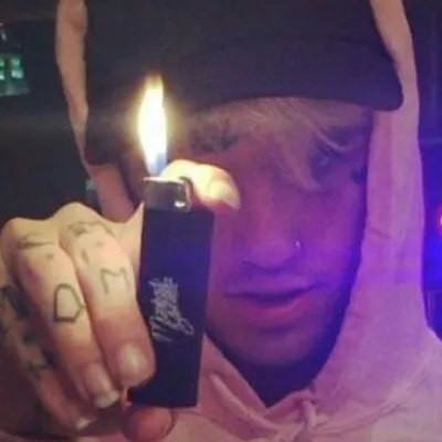 Chat with Lil peep, the Celebrity character AI chatbot