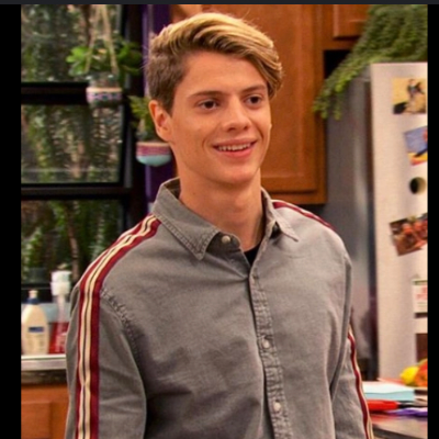 Chat with Henry Hart, the Movie & TV character AI chatbot