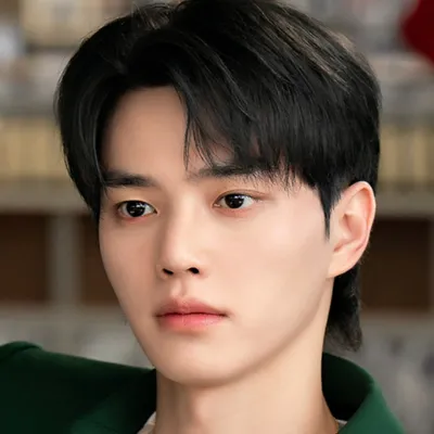 Chat with Jeong Gu-won, the  character AI chatbot