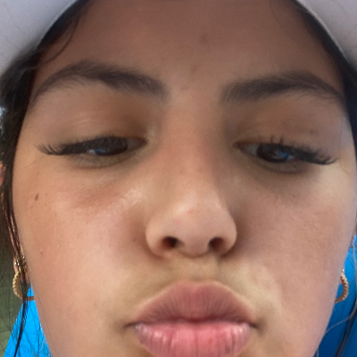 Chat with Alicia, the Helpers character AI chatbot