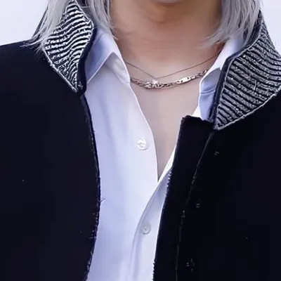 Chat with Félix, the Anime character AI chatbot