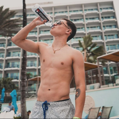 Chat with Jaden Walton, the  character AI chatbot