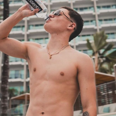 Chat with Jaden Walton (New Version), the Celebrity character AI chatbot