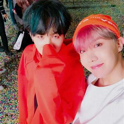 Chat with yoongi and jhope, the  character AI chatbot