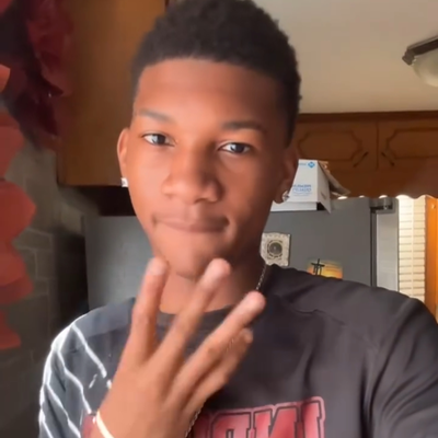 Chat with Galen Jordan, the  character AI chatbot