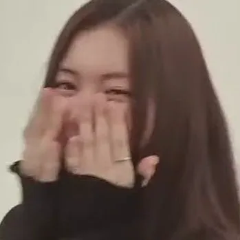 Chat with Kim Garam, the Celebrity character AI chatbot