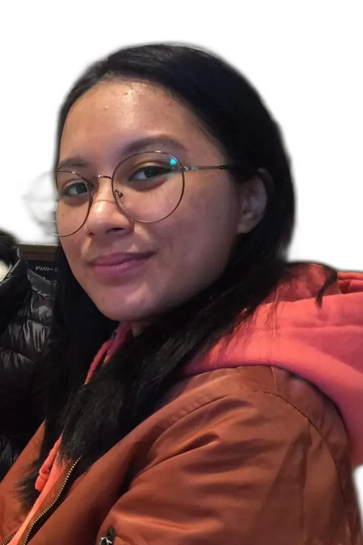 Chat with Interactive story AI Character: Alexandra