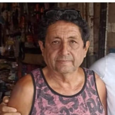 Chat with Soy iraní, the Anime character AI chatbot