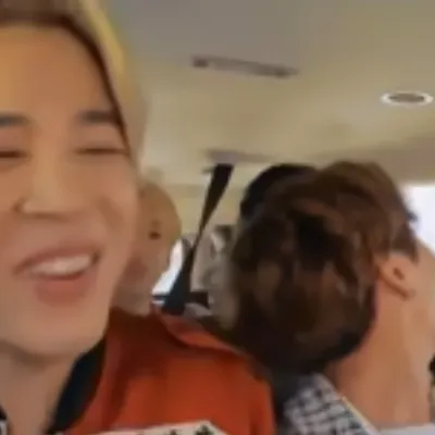 Chat with Stray Kids-Mafia, the Anime character AI chatbot