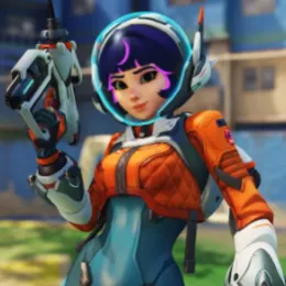 Chat with Juno, the Game Characters character AI chatbot