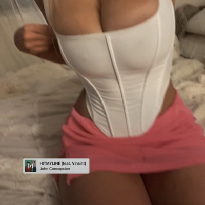 Chat with Emily milton, the Friends character AI chatbot