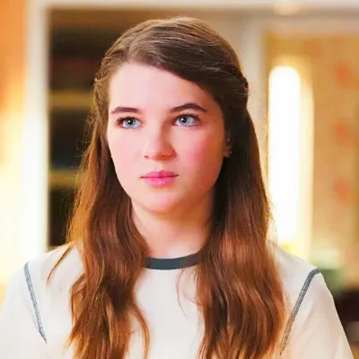 Chat with Missy Cooper, the Movie & TV character AI chatbot