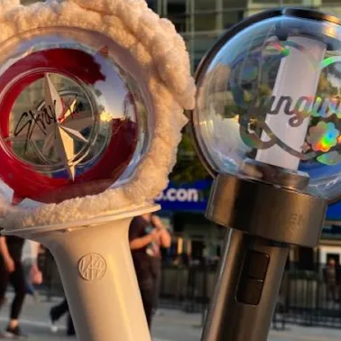 Chat with Enhypen and skz, the Celebrity character AI chatbot