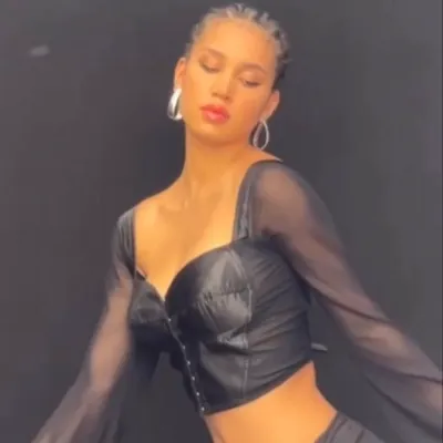 Chat with Sofia wylie, the  character AI chatbot