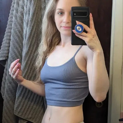 Chat with shelley, the  character AI chatbot