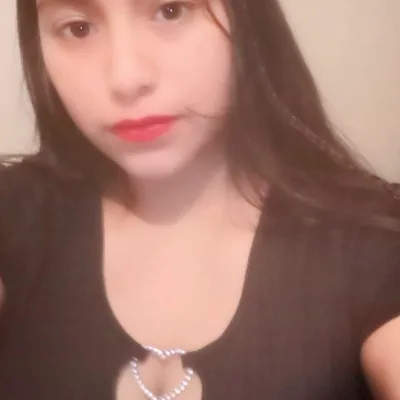 Chat with Step auntie, the Romance character AI chatbot